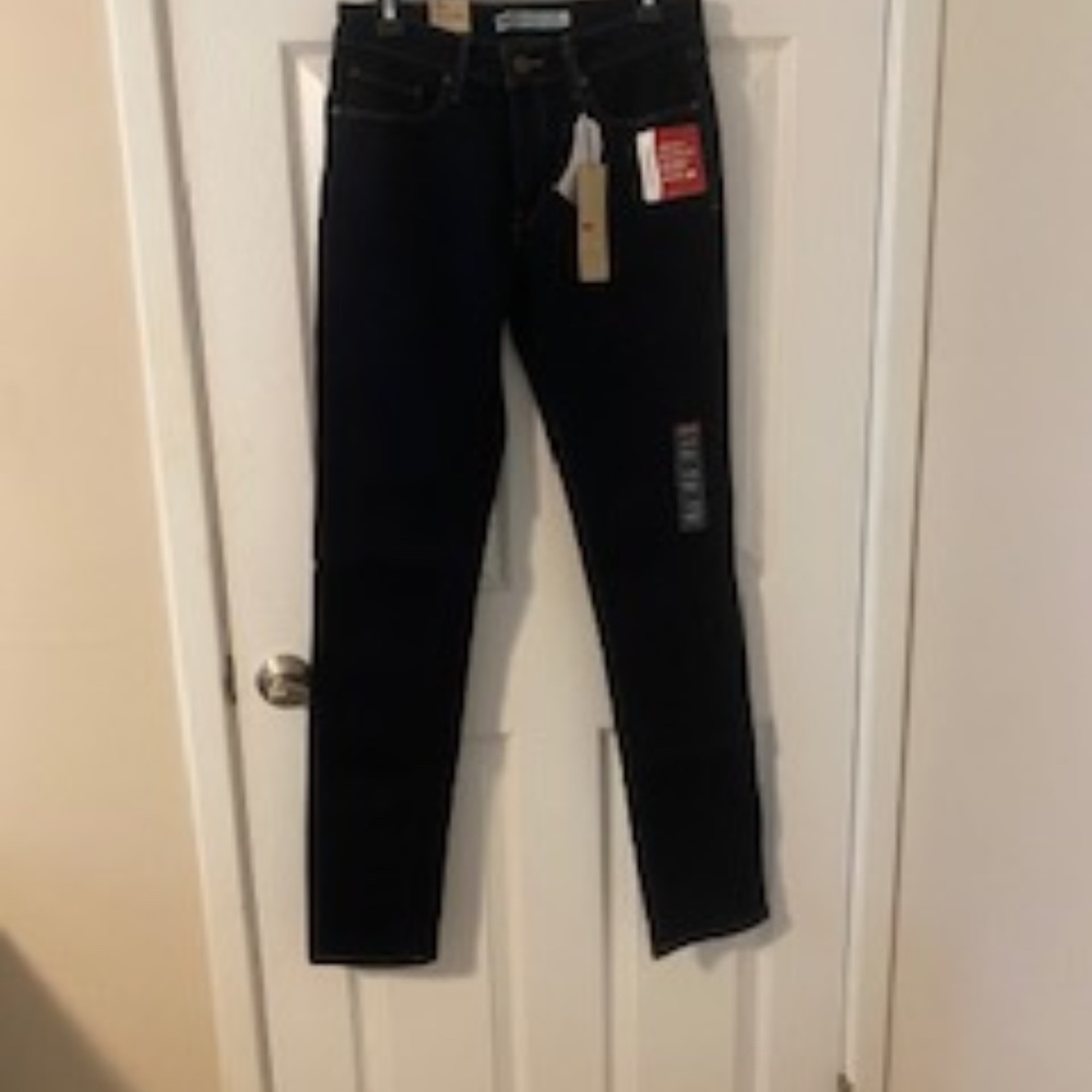 Levi's mid rise skinny Jean